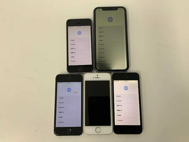 Apple - iphone 11 64gb purple & iphone se 16/32/64gb fmi (5x) - afbeelding 1 van  3
