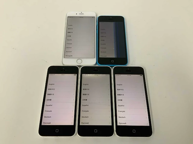 Apple - iphone 5c 8gb & iphone 6 32gb (5x) - afbeelding 1 van  3