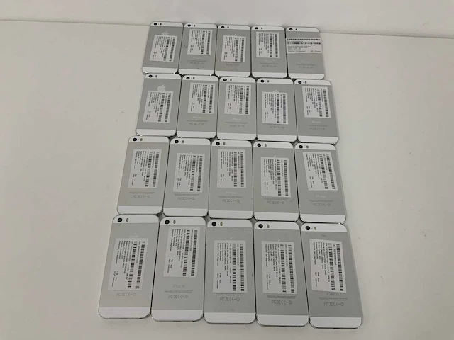 Apple - iphone 5s 16gb silver fmi (20x) - afbeelding 2 van  3