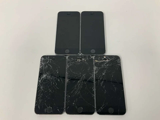 Apple - iphone 5s 16gb space gray (5x) - afbeelding 2 van  3