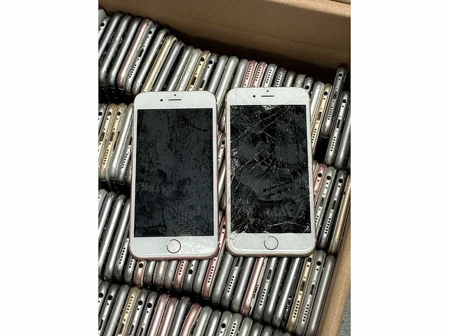 Apple - iphone 6/6s mixpartij (75x) - afbeelding 3 van  4