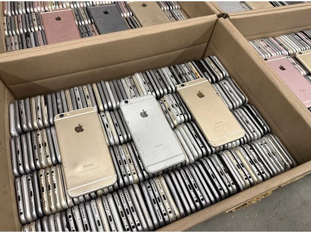 Apple - iphone 6/6s mixpartij (75x) - afbeelding 2 van  4