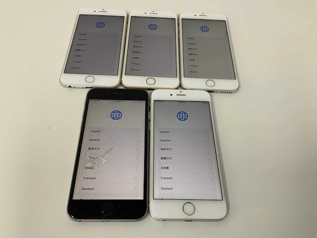Apple - iphone 6s 16gb space gray/gold (5x) - afbeelding 1 van  3