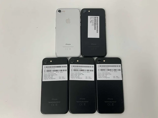 Apple - iphone 7 32gb black/silver (5x) - afbeelding 3 van  3