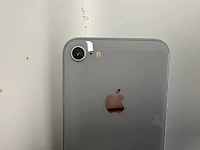 Apple - iphone 8 (64gb) - mobiele telefoon - afbeelding 4 van  4