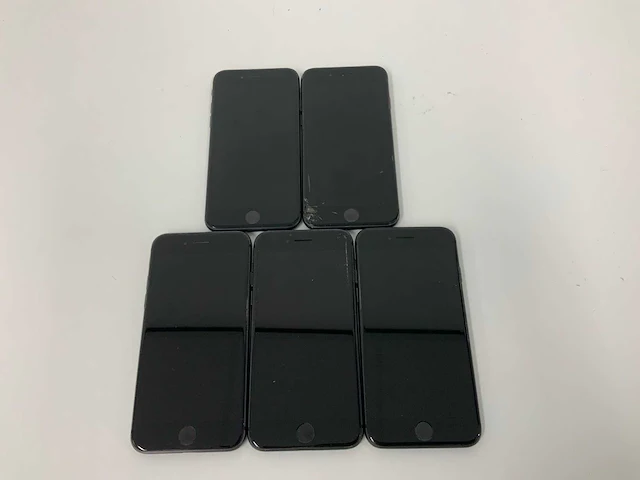 Apple - iphone 8 64gb space gray (5x) - afbeelding 2 van  3