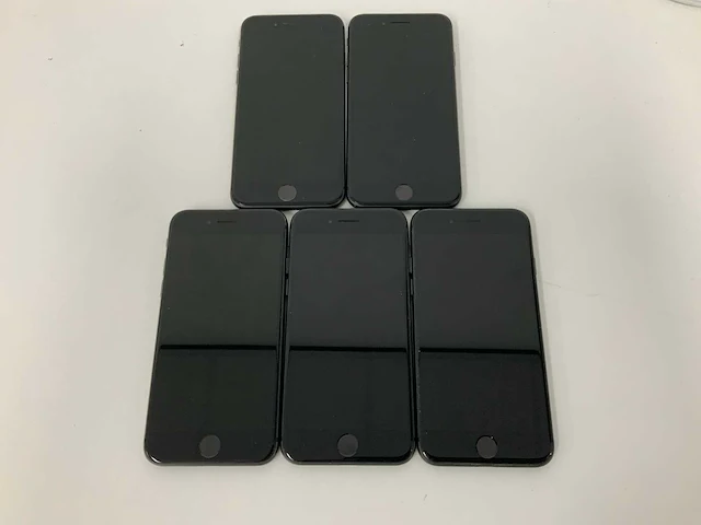 Apple - iphone 8 gsm+cdma 64gb black (5x) - afbeelding 2 van  3