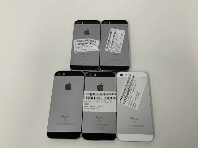 Apple - iphone se 16/32gb space gray/silver (5x) - afbeelding 3 van  3