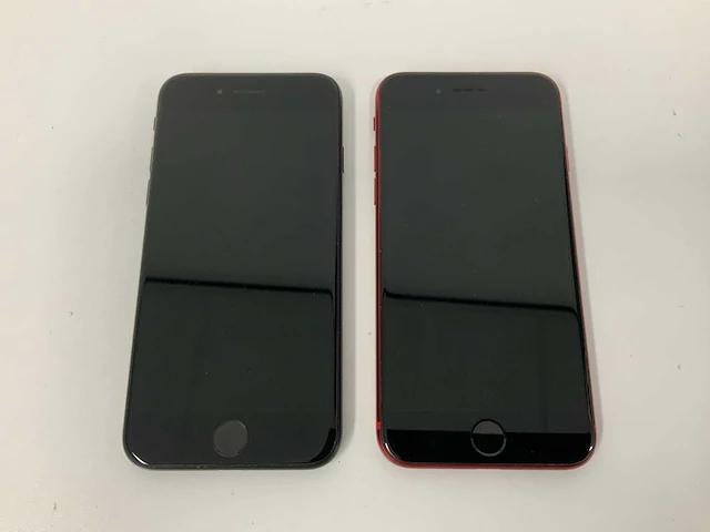 Apple - iphone se 2nd gen 64gb red/black (2x) - afbeelding 2 van  3