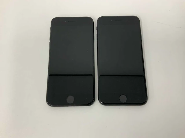 Apple - iphone se(2020) 2nd gen 64gb black (2x) - afbeelding 2 van  3