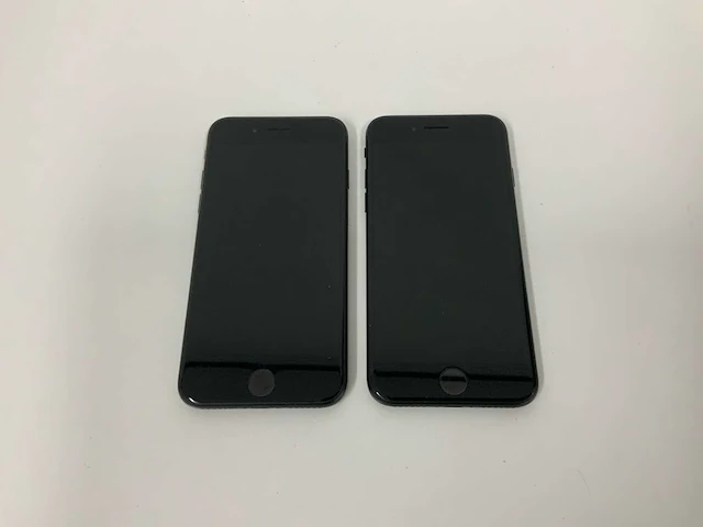 Apple - iphone se(2020) 2nd gen 64gb black (2x) - afbeelding 2 van  3
