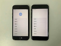 Apple - iphone se(2020) 2nd gen 64gb black (2x) - afbeelding 1 van  3
