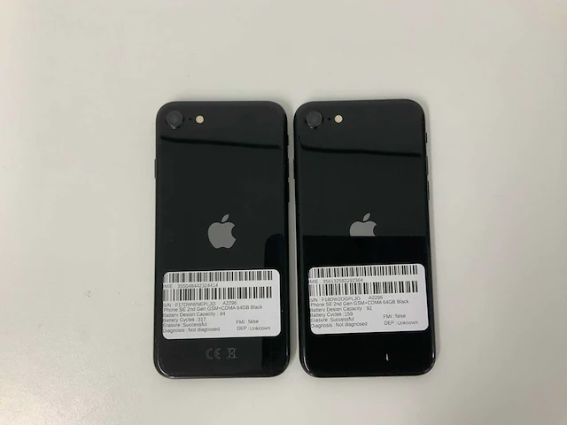 Apple - iphone se(2020) 2nd gen 64gb black (2x) - afbeelding 3 van  3
