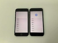Apple - iphone se(2020) 2nd gen 64gb black (2x) - afbeelding 1 van  3