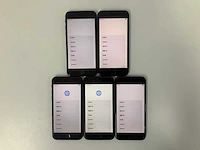Apple - iphone se(2020) 2nd gen 64gb black (5x) - afbeelding 1 van  3