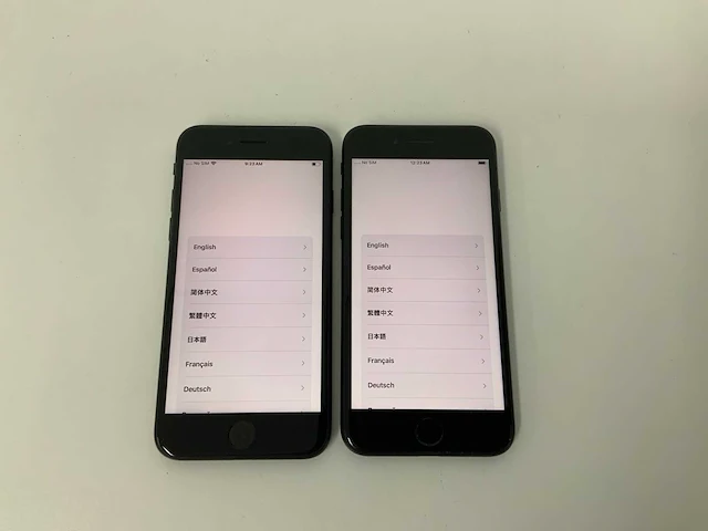 Apple - iphone se(2020) 2nd gen 64gb black 64/128gb black (2x) - afbeelding 1 van  3