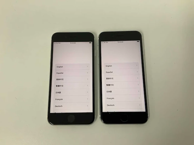 Apple - iphone se(2020) 2nd gen 64gb white (2x) - afbeelding 1 van  3