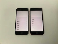 Apple - iphone se(2020) 2nd gen 64gb white/red (2x) - afbeelding 1 van  3