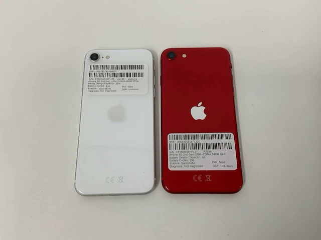 Apple - iphone se(2020) 2nd gen 64gb white/red (2x) - afbeelding 3 van  3