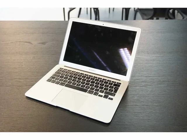 Apple - macbook air a1369 - laptop - afbeelding 1 van  6