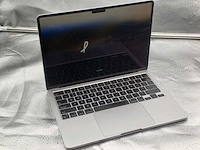 Apple - macbook air m2 - laptop - afbeelding 1 van  8