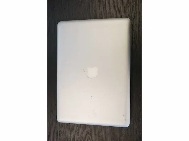 Apple - macbook pro - laptop - afbeelding 2 van  6