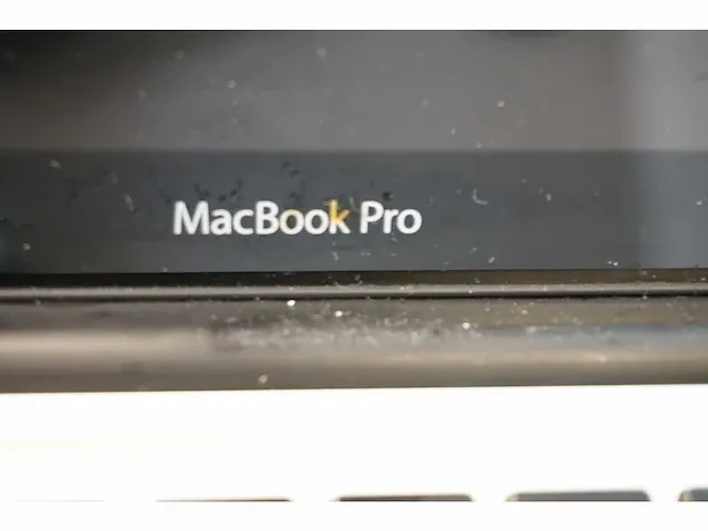 Apple - macbook pro - laptop - afbeelding 5 van  6