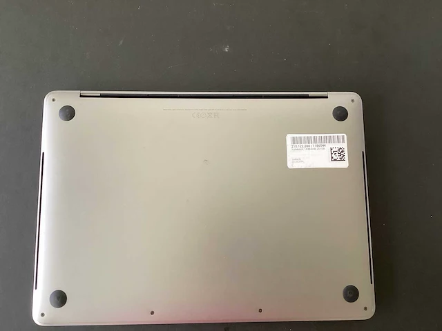 Apple - macbook pro a1706 - 13,3 i7-6567u cpu @ 3.30ghz - afbeelding 8 van  8