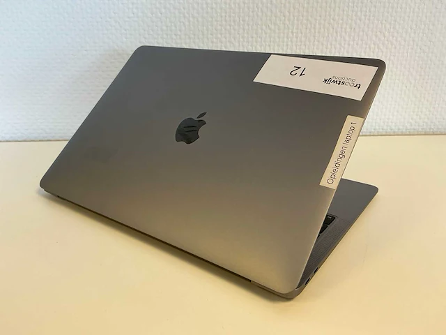 Apple - macbookair8,1 - laptop - afbeelding 4 van  6