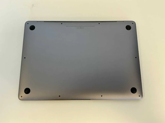Apple - macbookair8,1 - laptop - afbeelding 5 van  6