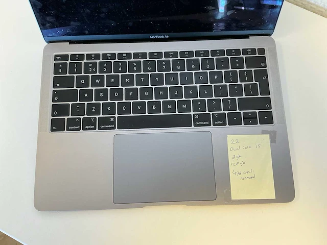 Apple - macbookair8,1 - laptop - afbeelding 2 van  6