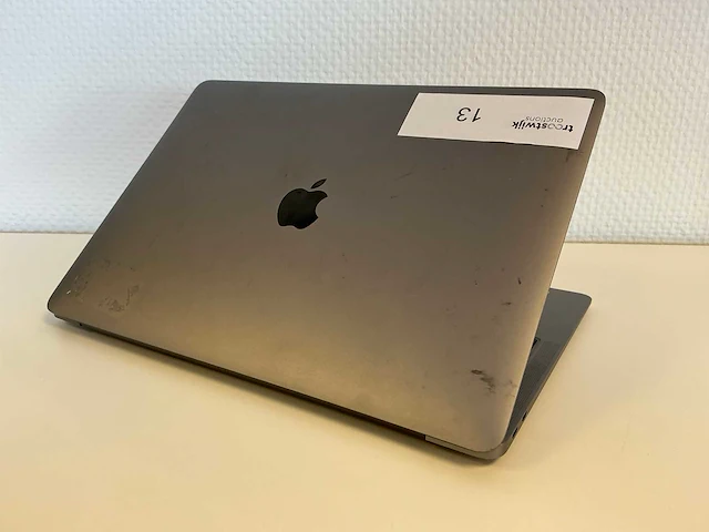 Apple - macbookair8,2 - laptop - afbeelding 4 van  6