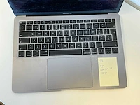 Apple - macbookair8,2 - laptop - afbeelding 2 van  6