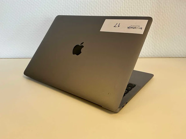 Apple - macbookair9,1 - laptop - afbeelding 4 van  6