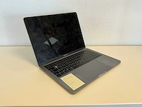 Apple - macbookpro13,2 (13 inch) - laptop - afbeelding 1 van  6
