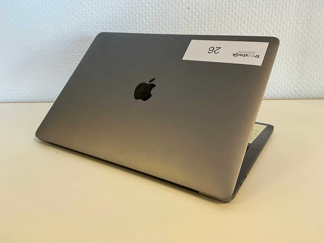 Apple - macbookpro13,2 (13 inch) - laptop - afbeelding 4 van  6