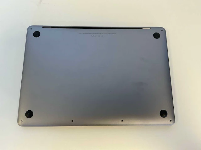 Apple - macbookpro14,1 (13 inch) - laptop - afbeelding 5 van  6