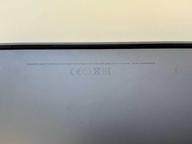 Apple - macbookpro14,1 (13 inch) - laptop - afbeelding 6 van  6