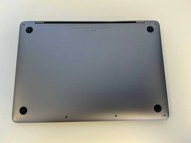 Apple - macbookpro14,1 (13 inch) - laptop - afbeelding 6 van  7