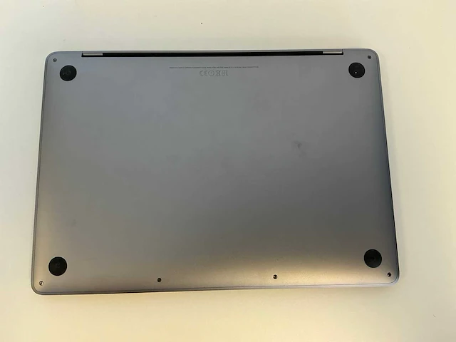 Apple - macbookpro14,1 (13 inch) - laptop - afbeelding 5 van  6