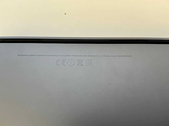 Apple - macbookpro14,1 (13 inch) - laptop - afbeelding 6 van  6