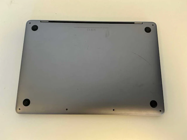 Apple - macbookpro14,1 (13 inch) - laptop - afbeelding 5 van  6