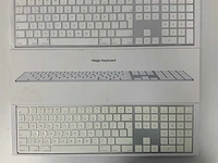 Apple - magic qwerty keyboard with numeric keypad (2x) - afbeelding 3 van  3