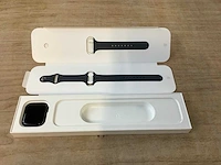 Apple - se - smartwatch gps midnight aluminium - afbeelding 3 van  6