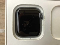 Apple - se - smartwatch gps midnight aluminium - afbeelding 5 van  7