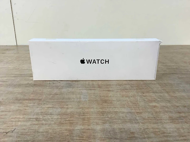 Apple - se - smartwatch gps + midnight aluminium - afbeelding 2 van  7