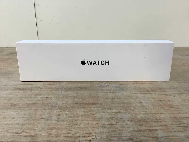 Apple - se - smartwatch gps midnight aluminium - afbeelding 2 van  7