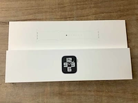 Apple - se - smartwatch gps silver aluminium - afbeelding 3 van  7