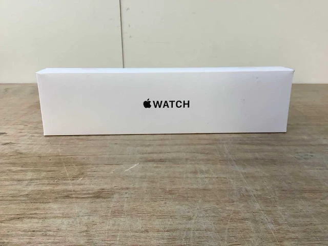 Apple - se - smartwatch gps starlight aluminium - afbeelding 2 van  7