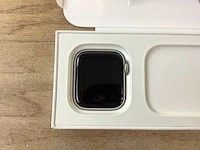 Apple - se - smartwatch gps starlight aluminium - afbeelding 5 van  7